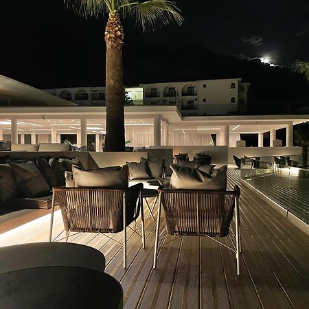 Akrathos Beach Hotel Ouranoupoli Exterior foto