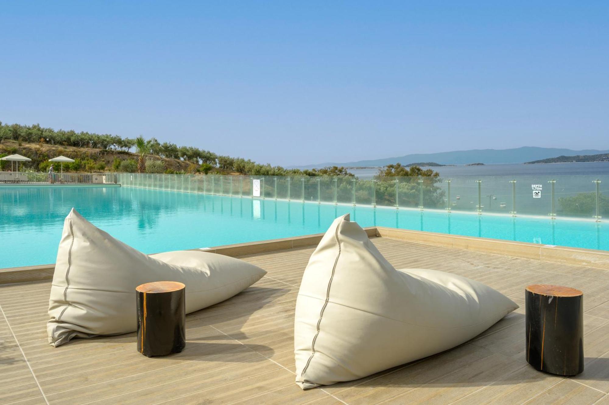 Akrathos Beach Hotel Ouranoupoli Exterior foto