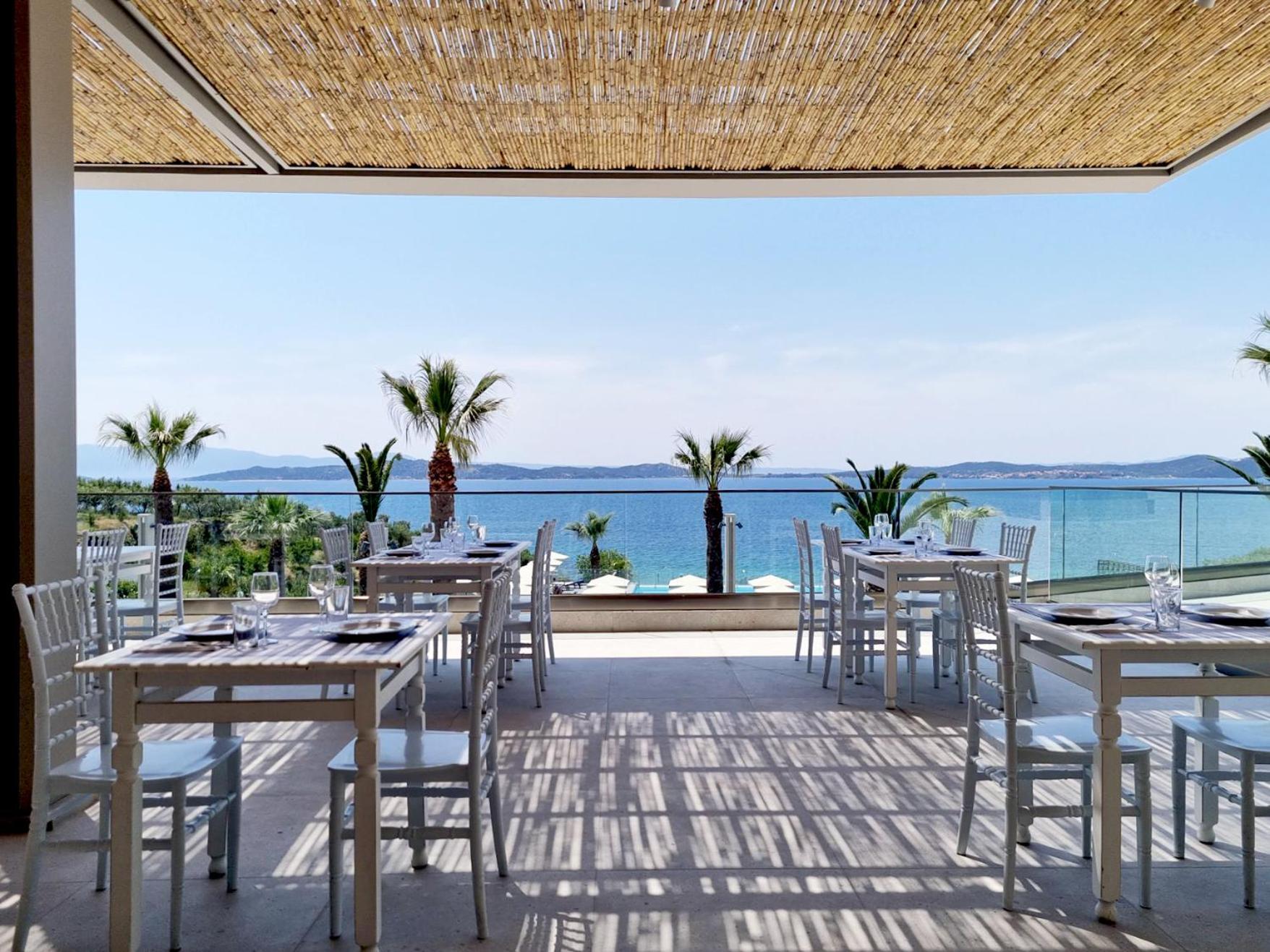 Akrathos Beach Hotel Ouranoupoli Exterior foto